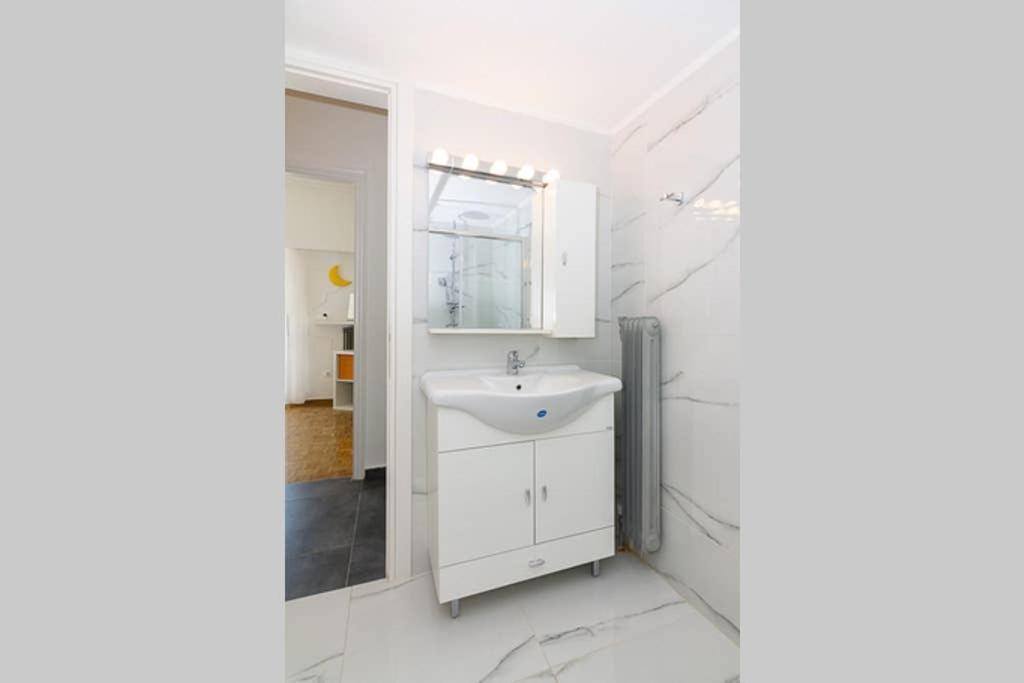 Brand New Stylish 2 Bedroom Apartment Atény Exteriér fotografie
